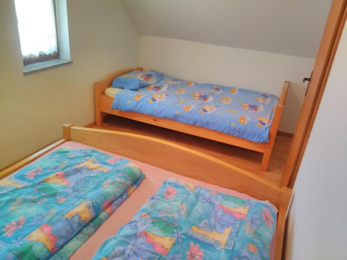 Holiday Home Dobrotin Vojnik Bagian luar foto