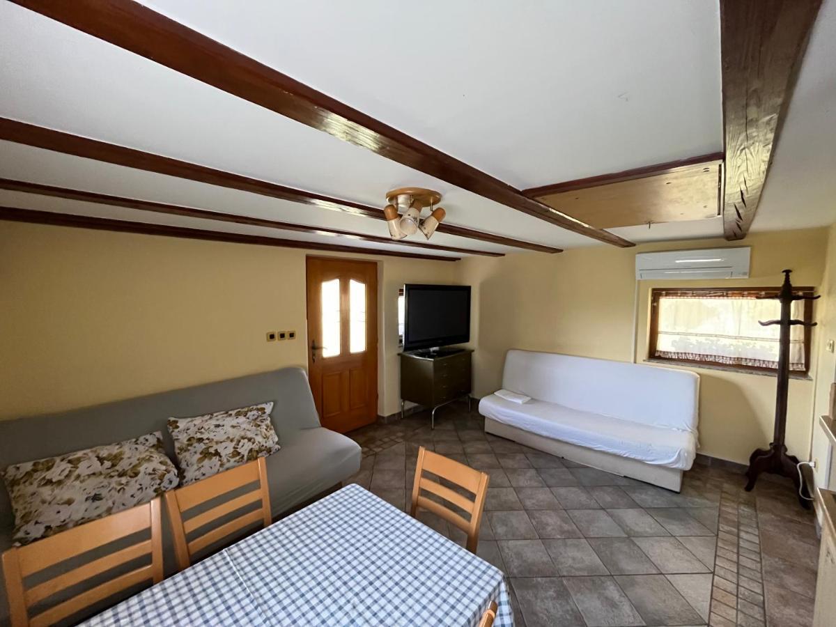 Holiday Home Dobrotin Vojnik Bagian luar foto