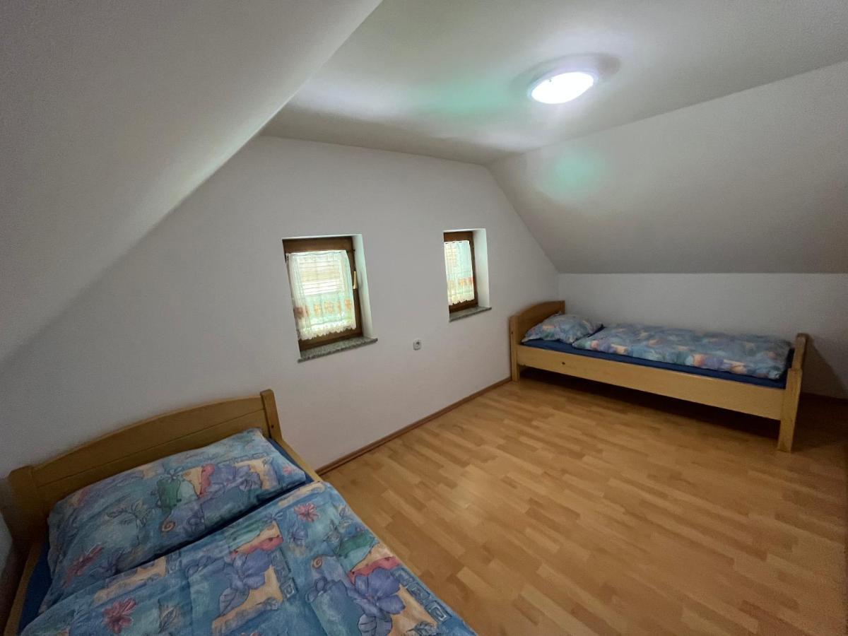 Holiday Home Dobrotin Vojnik Bagian luar foto